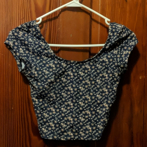 Floral crop top - Picture 1 of 2